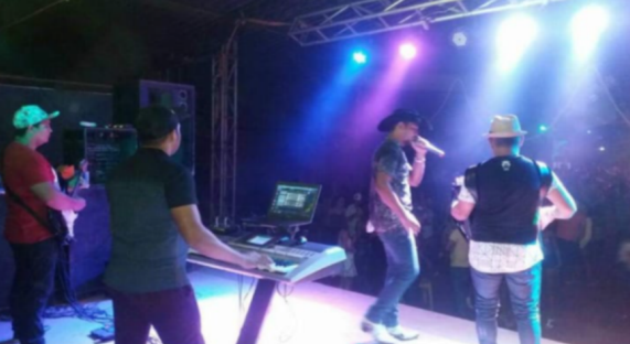 SHOW EM REPARTIMENTO